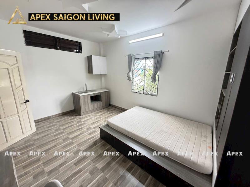 Căn hộ có gác cực to  thang máy cửa sổ siêu to  50m2  gần emart, vincome plaza phan văn trị bình thạnh  - 4