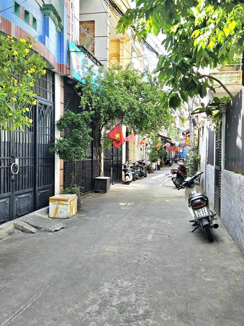Bán nhà hẻm xe hơi ngay chợ cây sộp - 5m x 10m - 3 tỷ 9 - 3