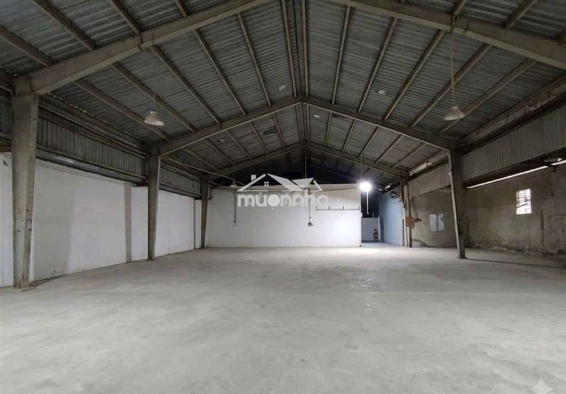 Cho thuê nhà xưởng 1100m2 giá thuê 30 triệu/ tháng