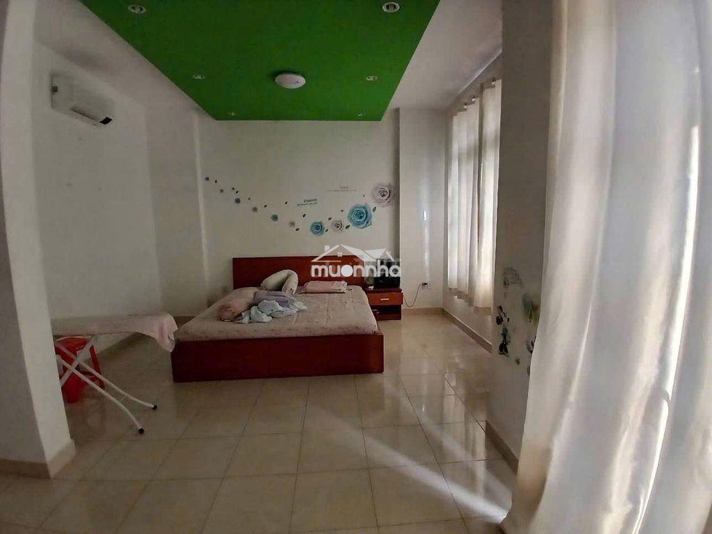Nhà nguyên căn đẹp, nhiều ánh sáng tự nhiên, không gian sống thoải mái - 2