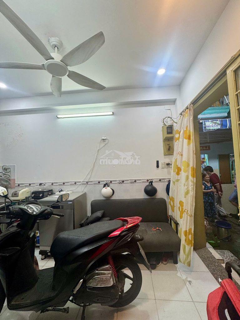 Siêu phẩm 4 lầu trần huy liệu & nguyễn văn trỗi - 4