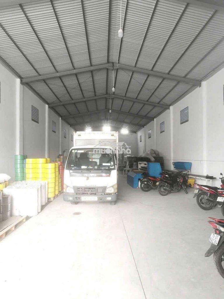 Cho thuê kho 300m/22tr đường cont có 3 pha - 3