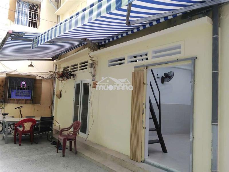 Cho thuê nhà hẻm xe ba gác đường cống quỳnh q1, 9tr/th. nhà mới 