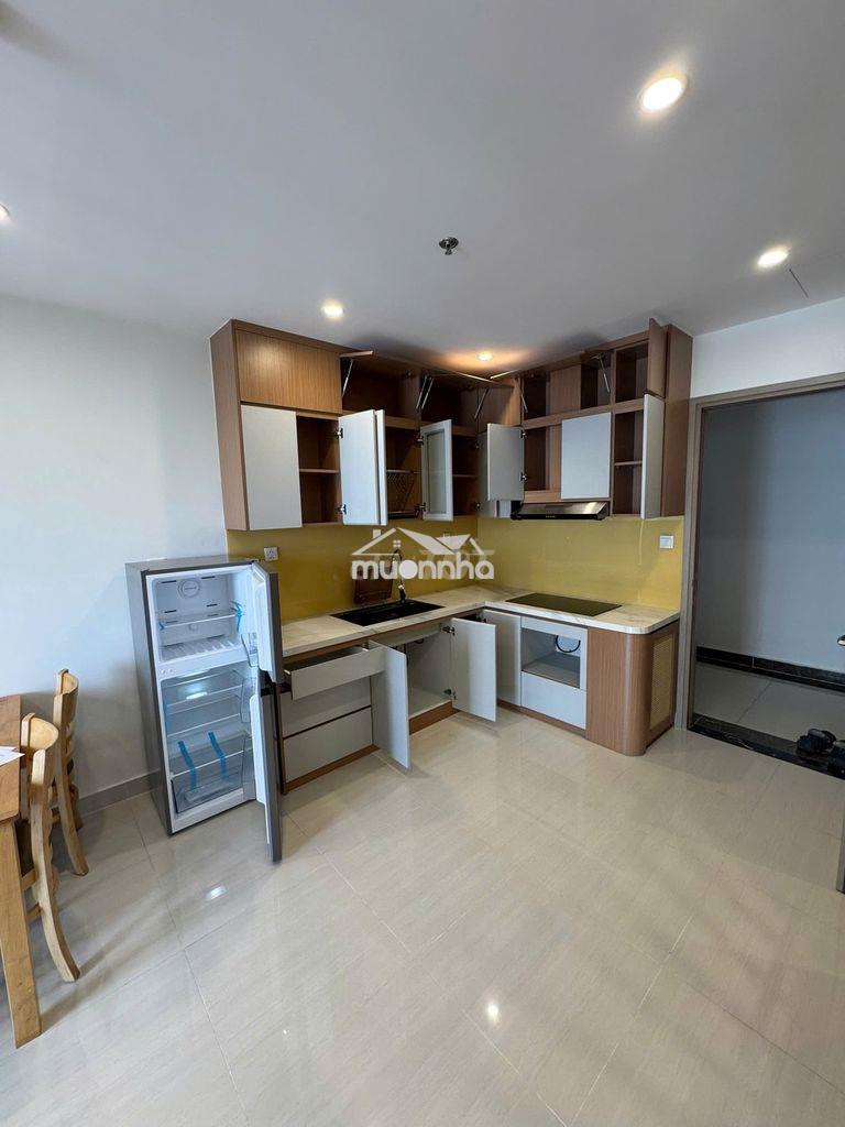 Bán gấp 1pn+ đủ nội thất giá chỉ 2 tỷ 050 vinhomes grand park tháng 9