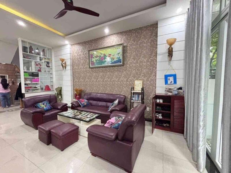 Chỉ 7,05 tỷ nhà mới 3 tầng hà huy giáp q.12 - ở ngay - khu phân lô an ninh 24/7!  - 3