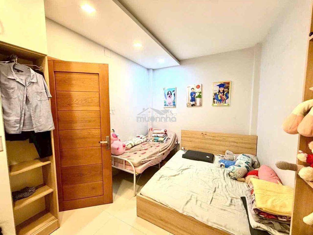 Nhà lầu. có gara ô tô. linh đông. ngay chung cư 4s. gần phạm văn đồng - Ảnh 2