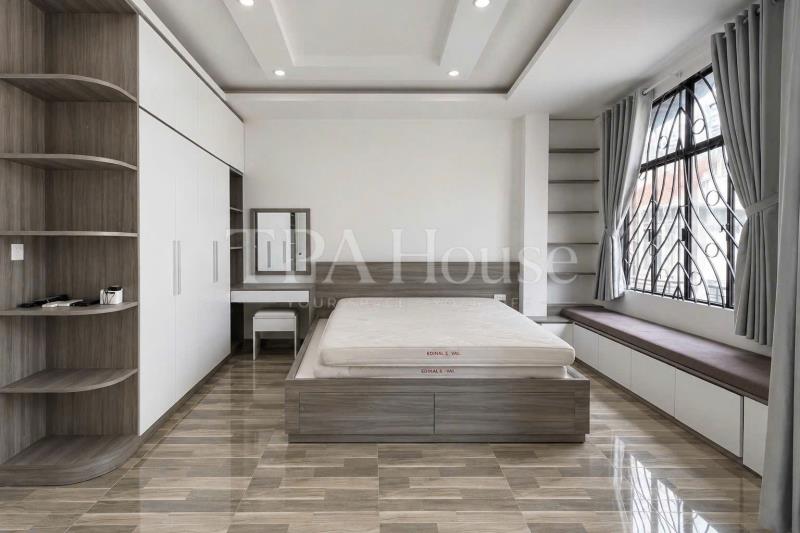 ​Cho thuê căn ban công lớn, full nội thất (bình thạnh) gần vlu, iuh. - 4