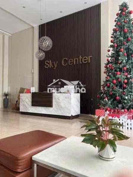 Chính chủ bán căn 2pn 2wc sky center 5850 thôi ạ!