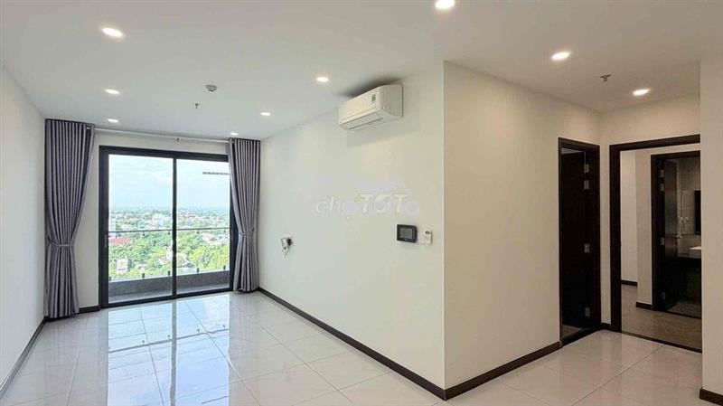 Cho thuê căn 2pn 2wc skyview giâ 8tr