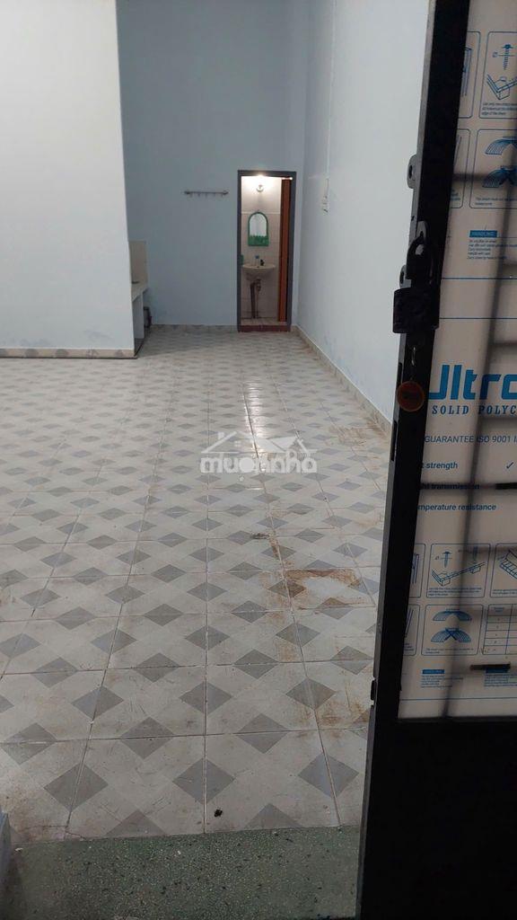 Cho thuê nhà nguyên căn  – tầng trệt  – riêng tư đường đỗ thừa luông - Ảnh 2