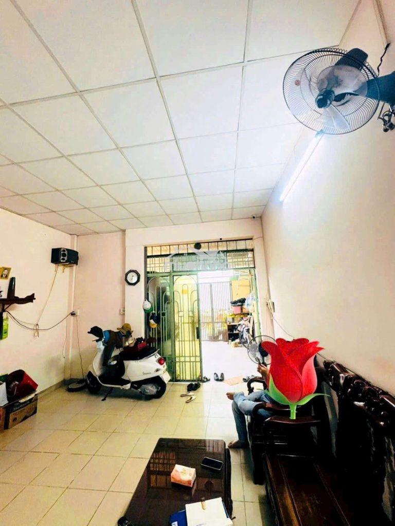 Nhà 2 tầng, ngang khủng 7.7m, căn góc 2 mt hxh, ngay chợ đông bắc, - 4