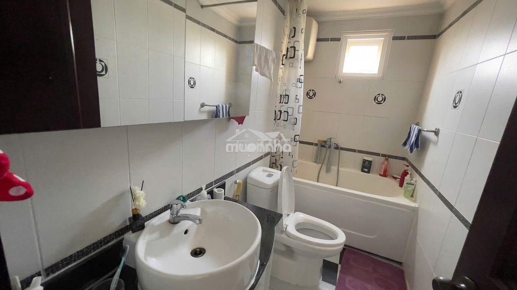 Căn hộ 3 phòng  ngủ cho thuê giá rẻ - Ảnh 2