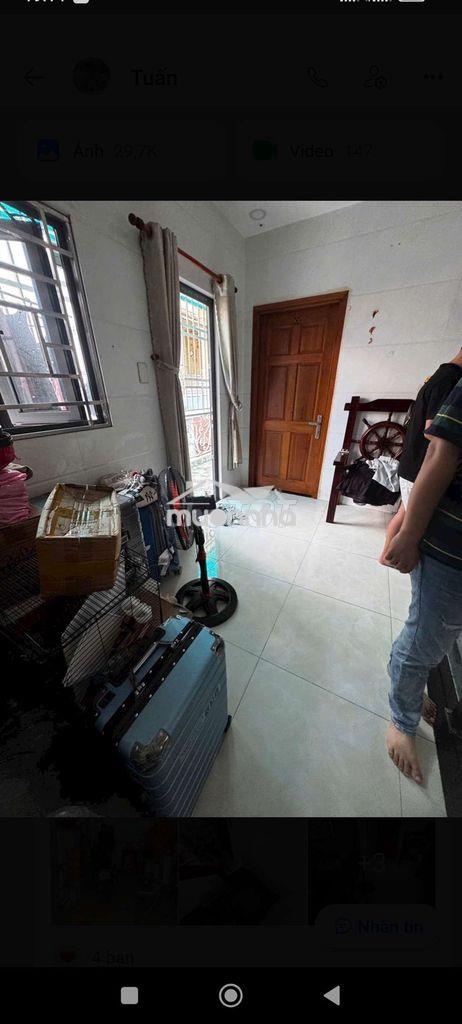 Nhà căn gốc 4 phòng ngủ có 2 máy lạnh năng lượng mặt trời  - Ảnh 4