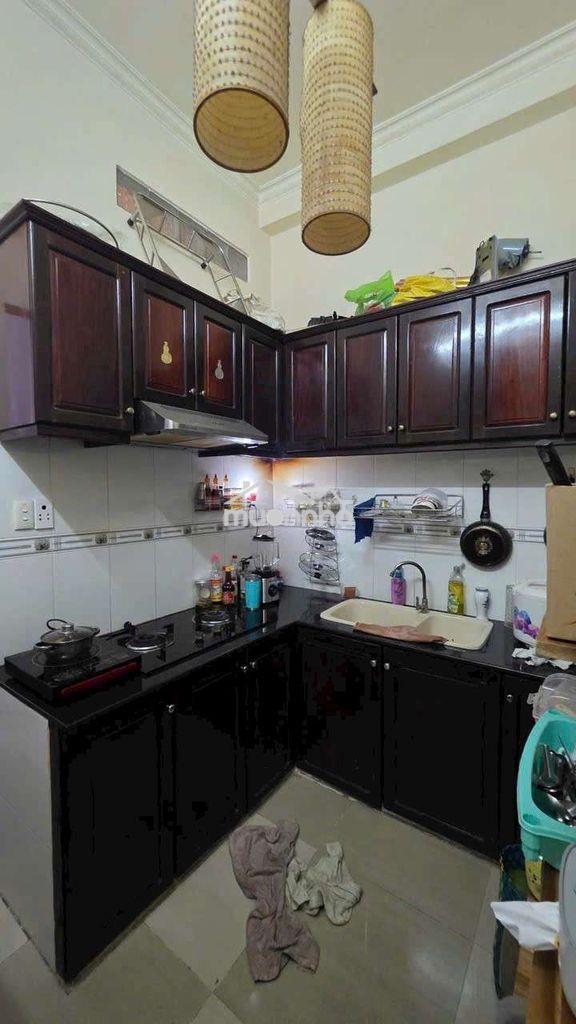 Mặt tiền kdc bình phú 3x10 1 trệt 1 lầu đúc 2pn - Ảnh 2