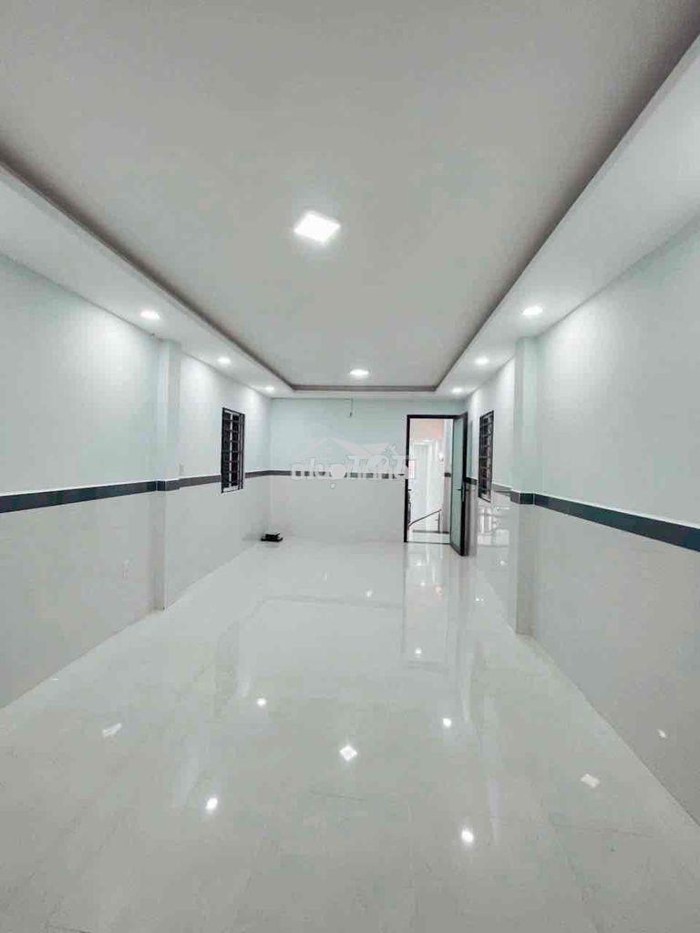 Nhà mới đẹp sát mặt tiền - dt 4x20m- 17 triệu tl - Ảnh 4