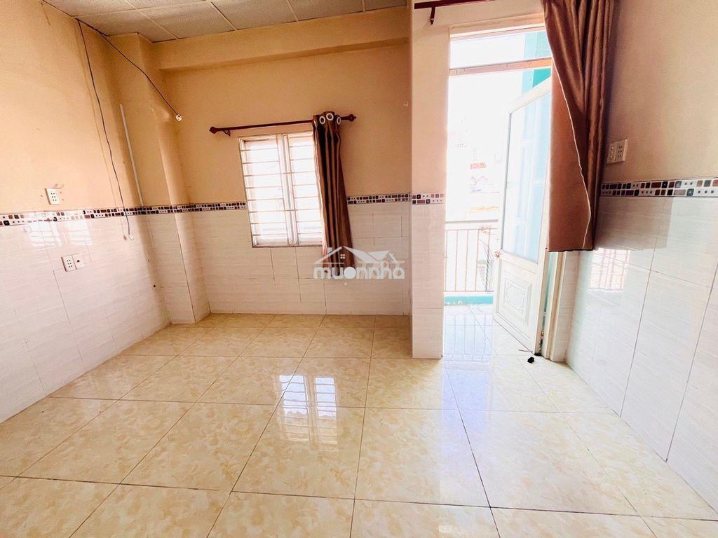 Nhà hxh tôn thất thuyết, q4, 60m2, 5m x 12m, 2 lầu, chỉ 5,3 tỷ! - Ảnh 2