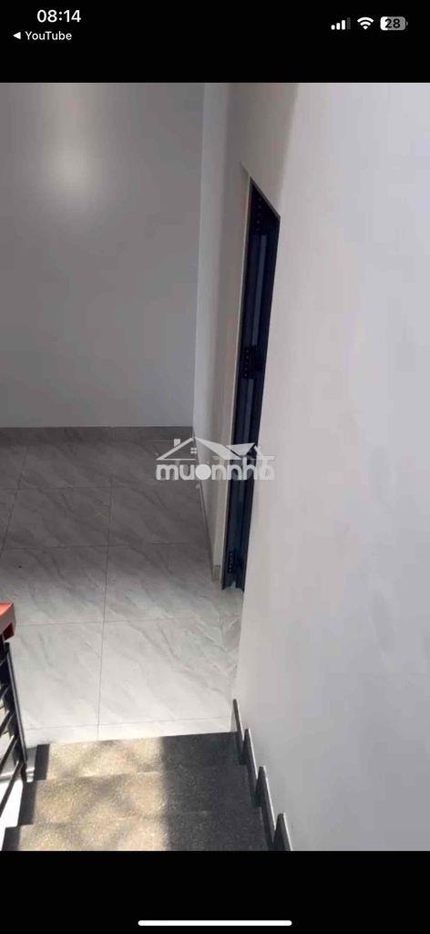 Ngang 5m nở  6m dài 13m 3 tầng 3 phòng 2 sân thượng giá thuê 13 triệu - Ảnh 2