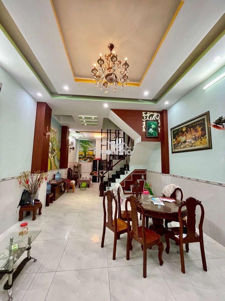 Nhà đẹp công viên lãnh binh thăng, q11. 192m2- 4 tầng