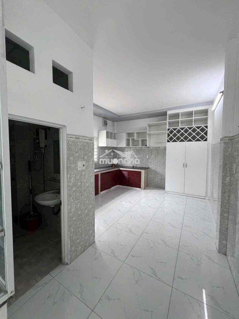 Bán nhà vị trí siêu đẹp ngay trường học .4x13m.xây 2 tầng hẻm 7m thông - Ảnh 3