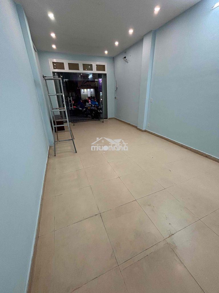Mt phan văn trị , nhà mới , sẵn cửa kính - Ảnh 4