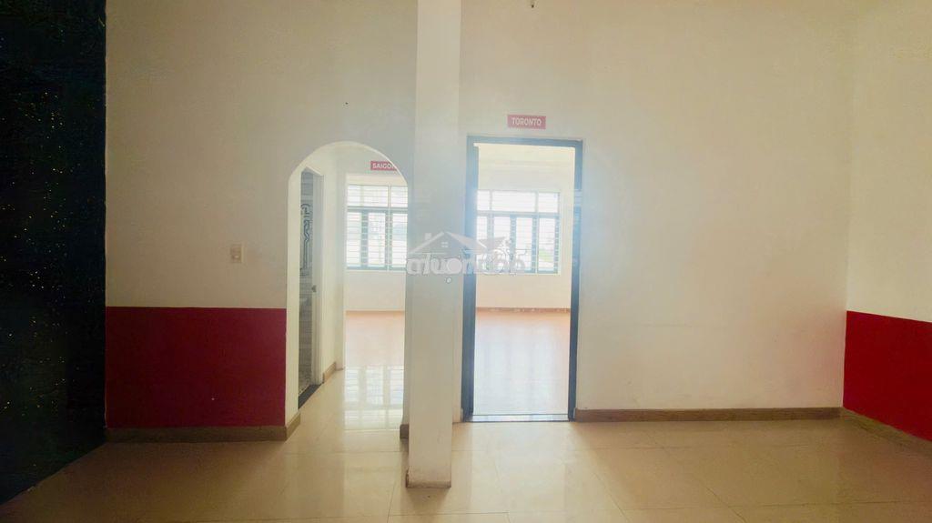 Chính chủ bán nhà 298m2 mặt tiền trương định 1 trệt 5 lầu - Ảnh 3