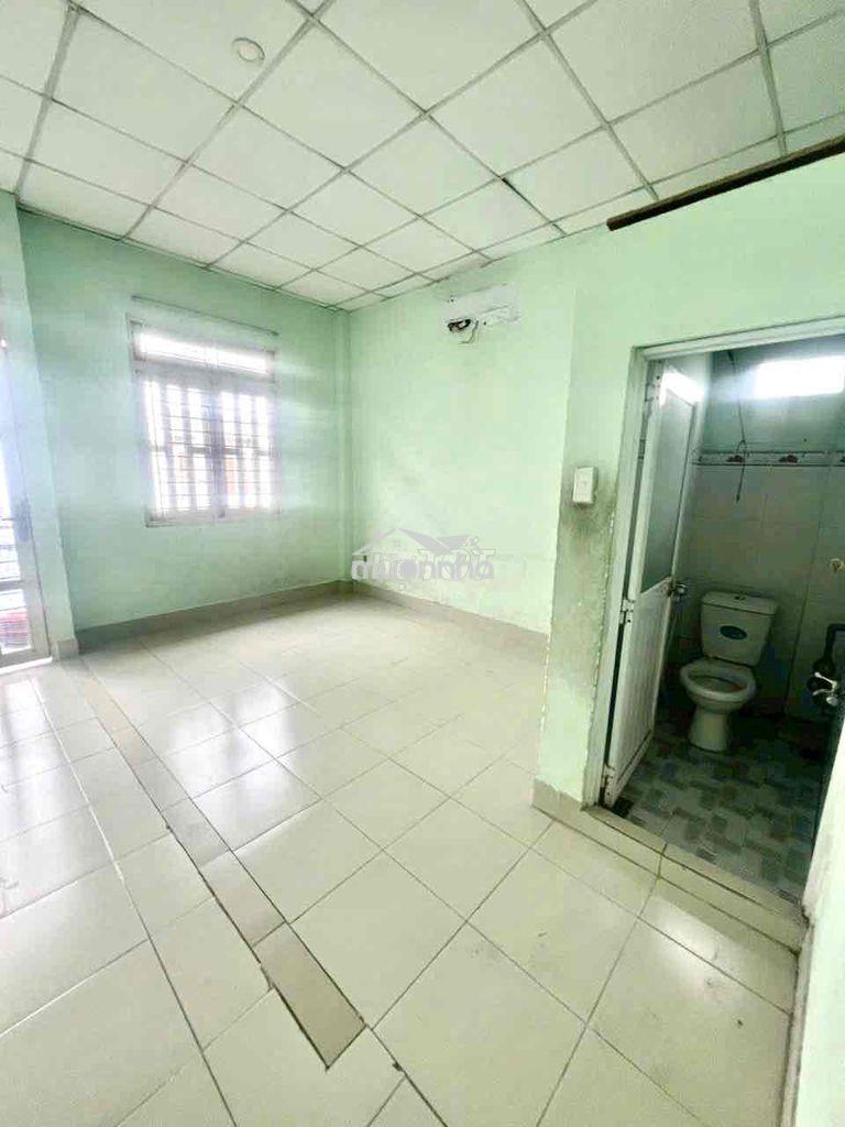 Cho thuê nhà hẻm xe hơi 4x17m 1 lầu 3pn 2wc giá 10tr