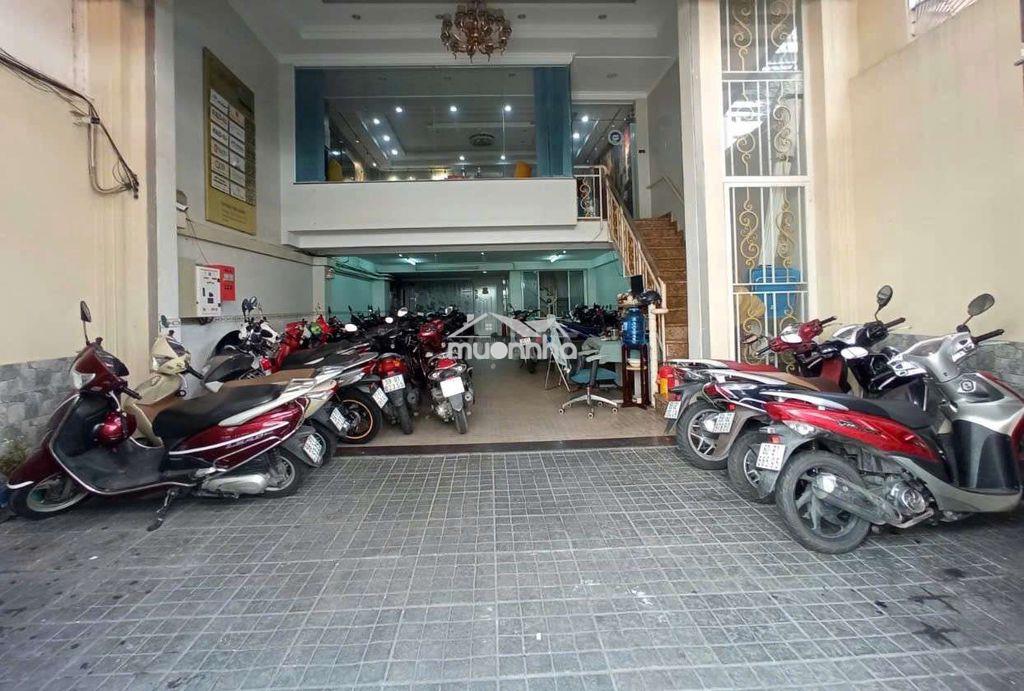 Cho thuê  toà nhà văn phòng mặt tiền ngày đường hoàng việt tân bình

🏘 - 2