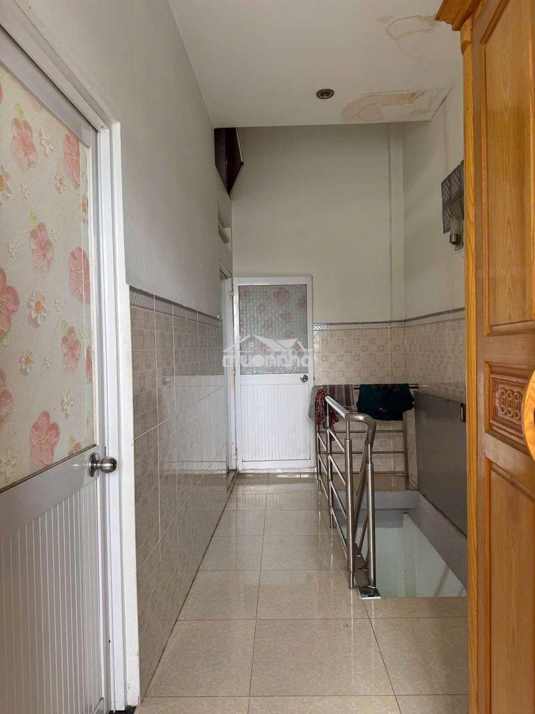 Cho thuê nhà đường nguyễn duy cung p12 gv.dt 4*8.1lau 2pn 2wc - Ảnh 2