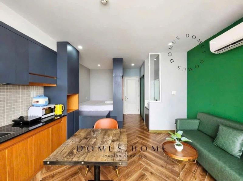 Studio ban công full nội thất siêu đẹp | có dịch vụ dọn phòng, giặt sấy | hồ bơi trong tòa nhà | pet friendly | thân thiện với người nước ngoài - Ảnh 3