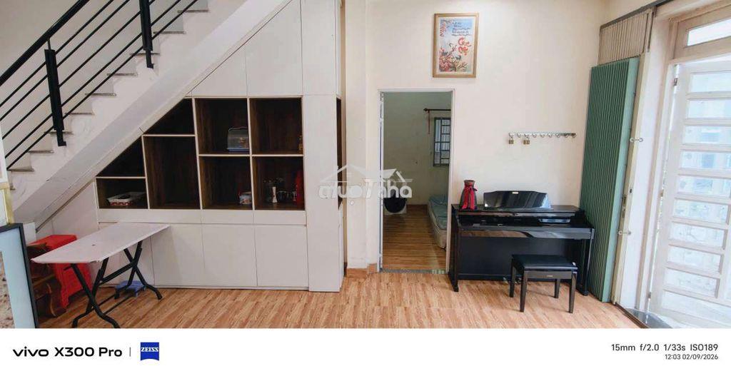 Cho thuê nhà dt rộng 11x12m gần sông mát mẻ, kế bên vạn phúc, gần ql13 - 3