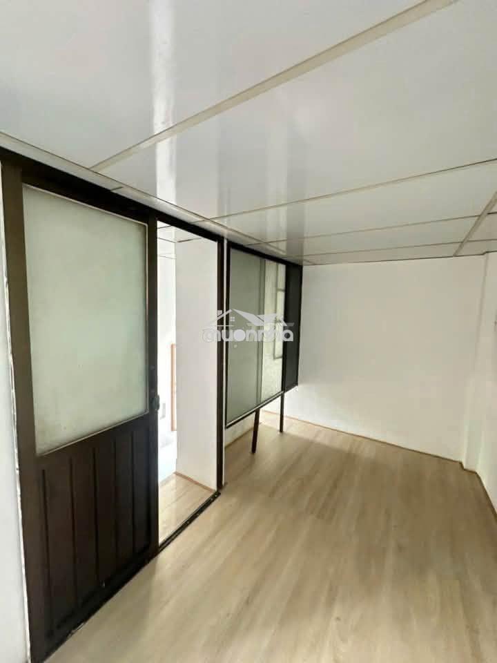 Thuê nhà nguyên căn ở q3 liền kề q1, q5,q10,q11,q6 vào ở ngay - Ảnh 4