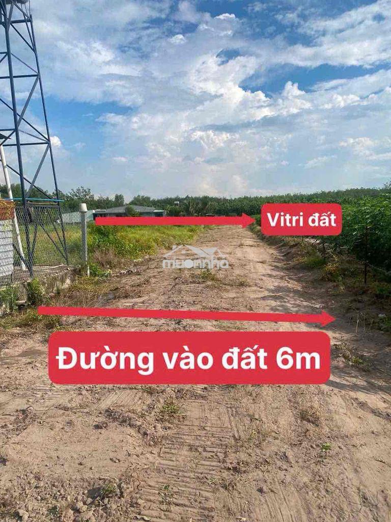 Bán mãnh sào giá ngộp sổ sẵn , gần kcn becamex