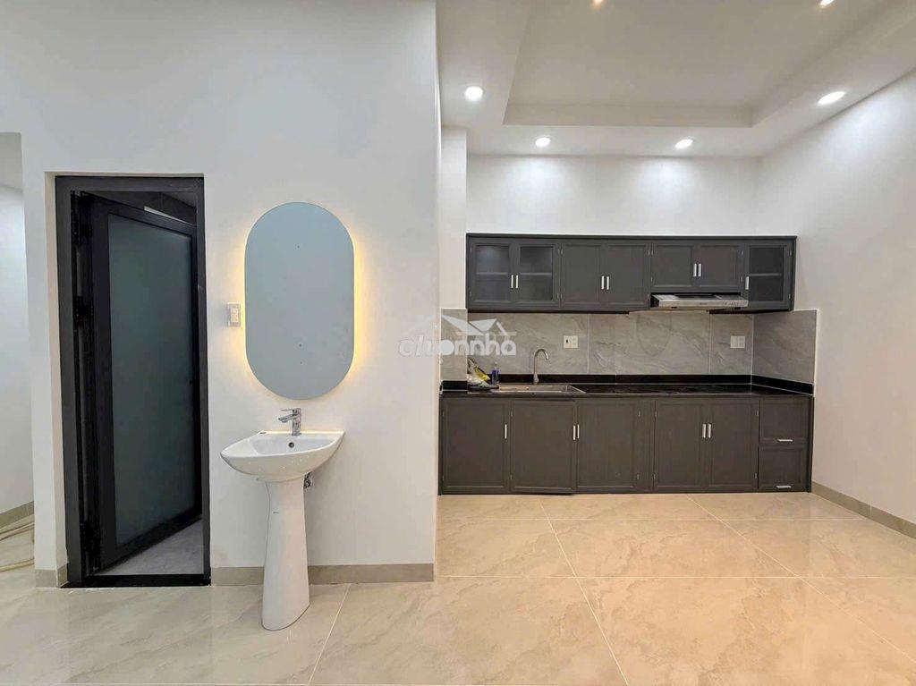 Nhà mới xây sạch sẽ  - Ảnh 4