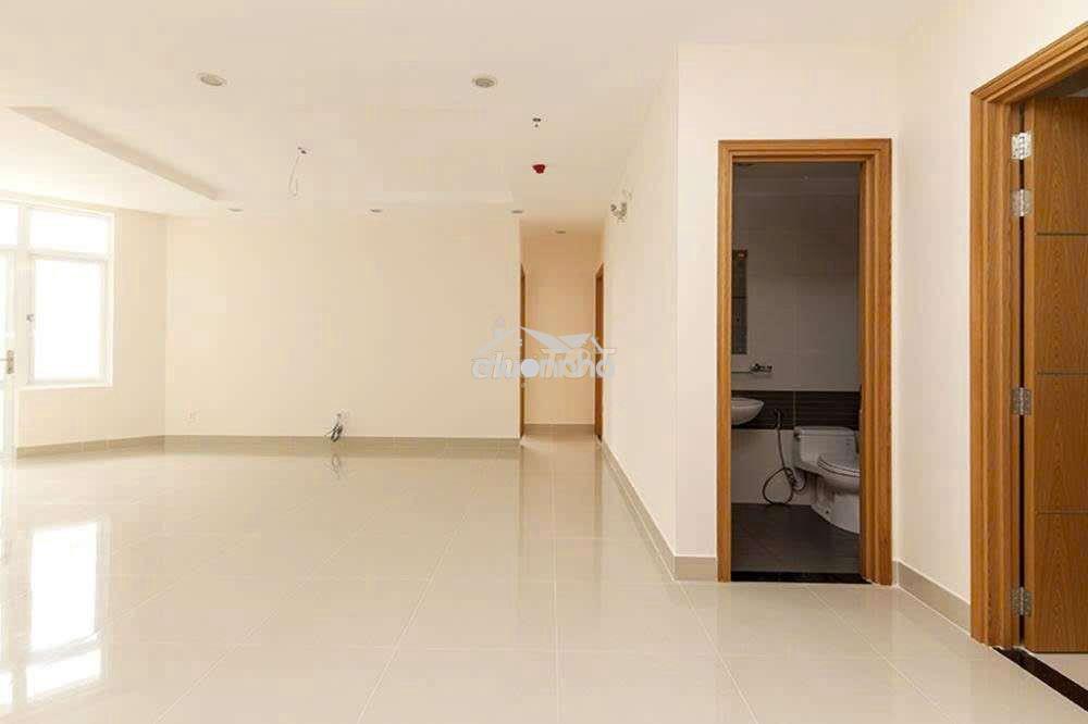 Căn hộ tầng trên cùng không bị làm ồn !!! - Ảnh 2