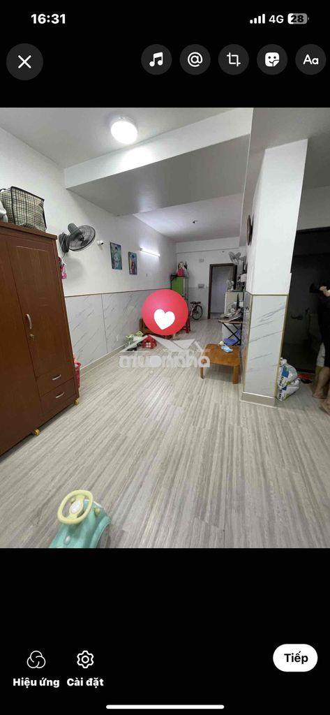 E cần bán căn hộ võ đình sổ hồng riêng chỉ 1.8 thương lượng