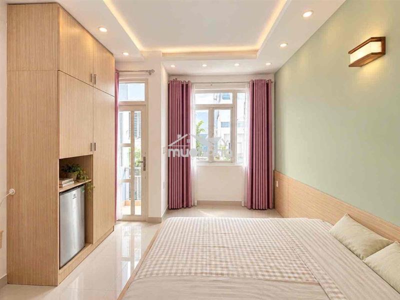 Cho thuê studio ban công cửa sổ full nội thất ngay trung tâm quận 1