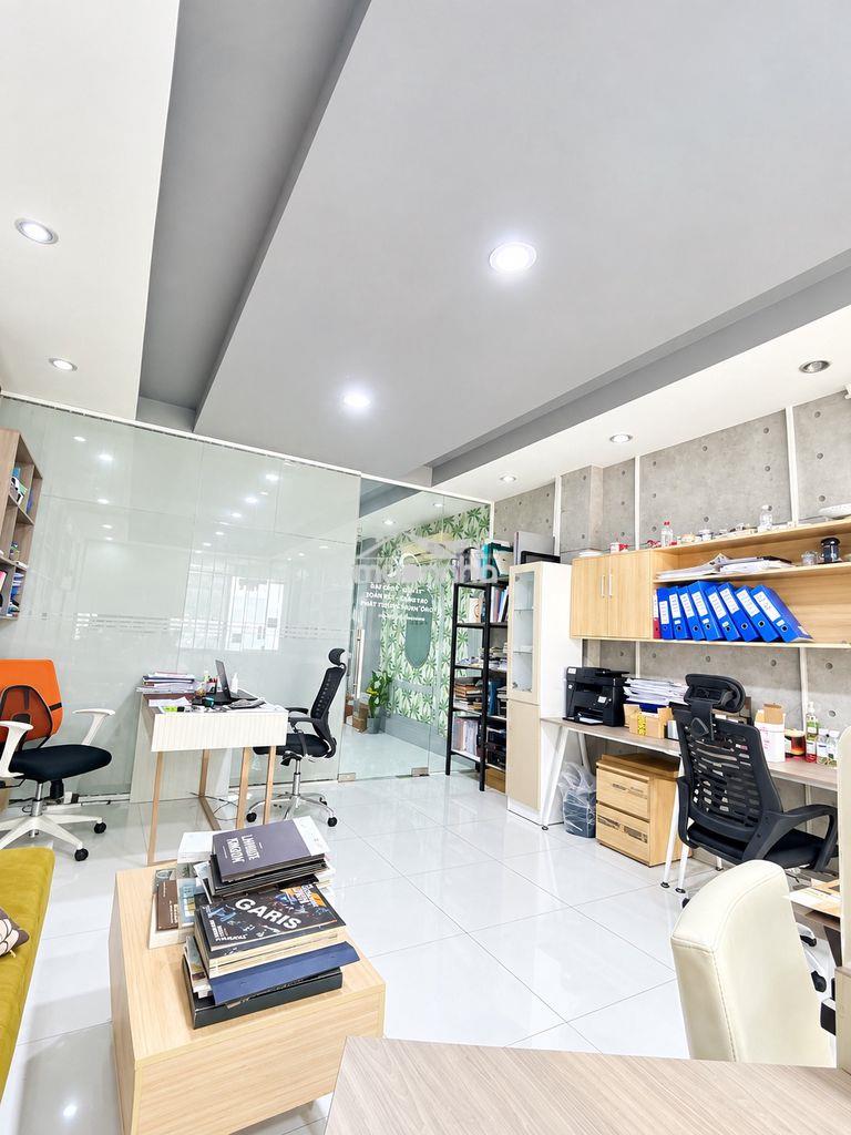 Văn phòng đẹp góc bàu cát – trương công định, tân bình – 9tr/tháng - Ảnh 3