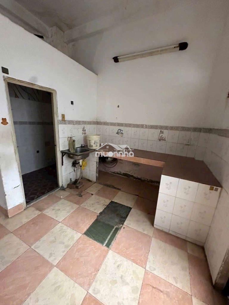 Cho thuê nhà đường âu dương lân p3.q8 dt.4m×17m} 1 lầu 7phòng 5 toilet - Ảnh 4