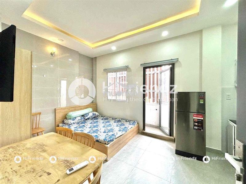 Studio ban công sẵn máy giặt riêng ngay công viên lãnh binh thăng