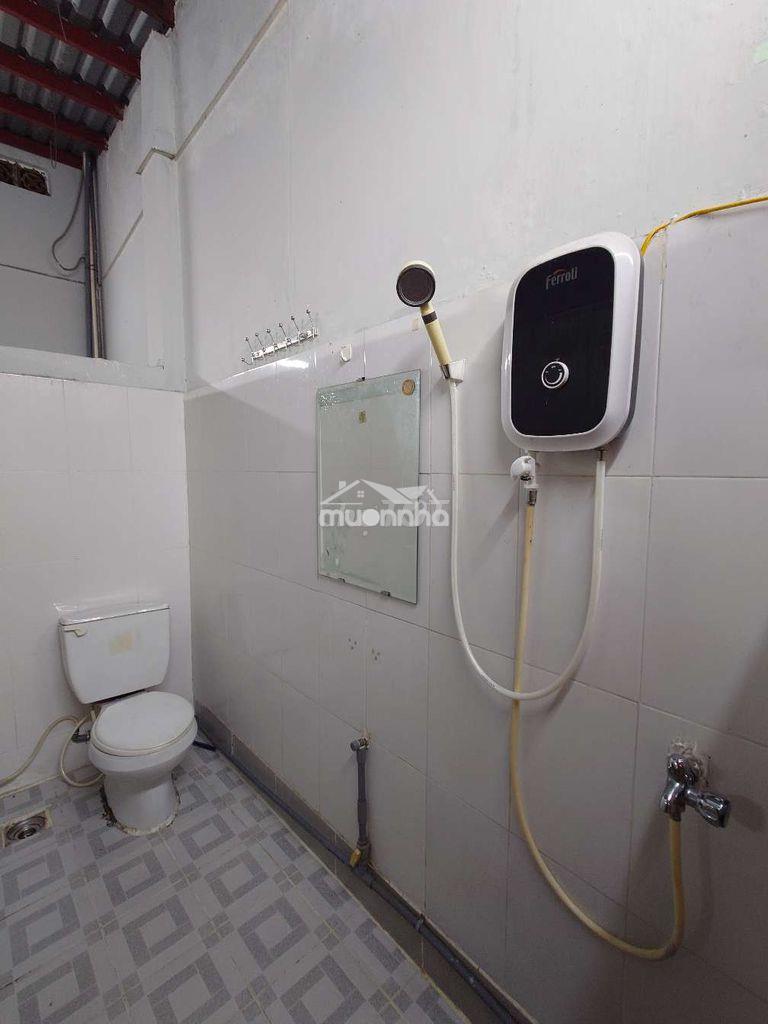 Cho thuê tầng thượng đầy đủ tiện ích - Ảnh 2