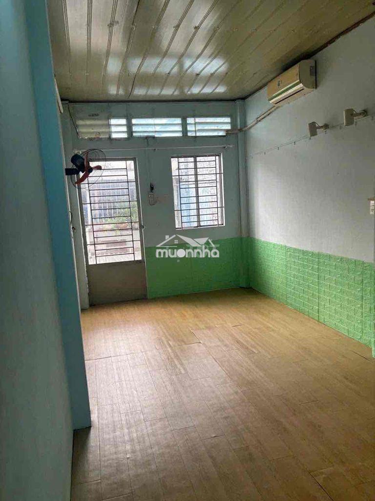 Nhà nguyên căn đường trường sa p17 quận bt cho thuê - Ảnh 3