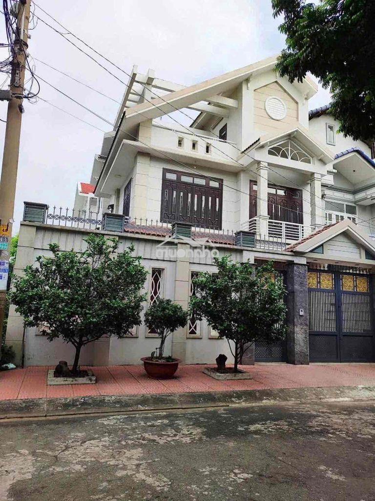 Biệt thự 11x20 - đối diện công viên khu ao sen tên lửa 45 triệu