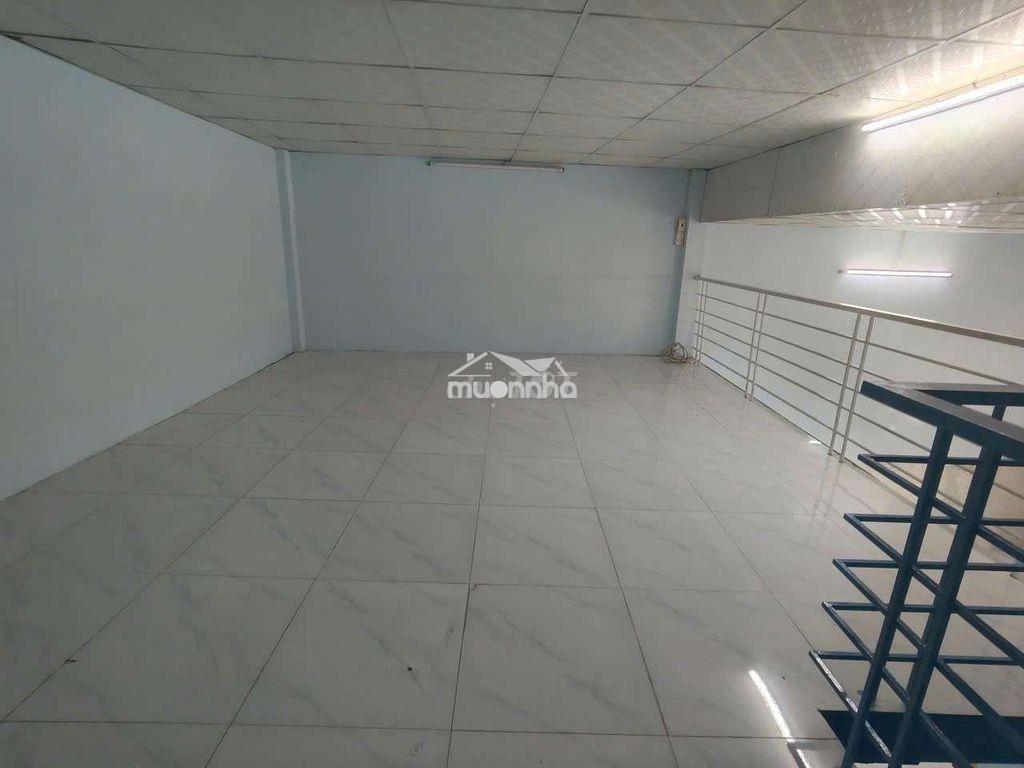 Nhà nở hậu trệt lửng 2pn - Ảnh 3