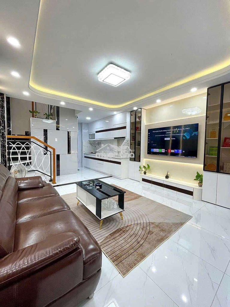 Bán nhà 5 tầng xây mới gần phạm văn đồng giá 6 tỷ 200 - Ảnh 3