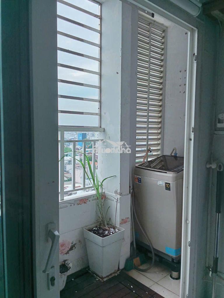 Cho thuê ở liền căn hộ chung cư âu cơ tower 2pn 8tr5/thâng - Ảnh 2