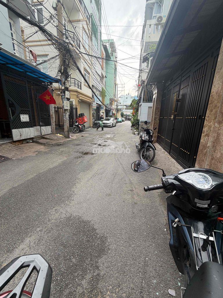 Cho thuê hxh trệt 1 lầu nguyễn văn đậu