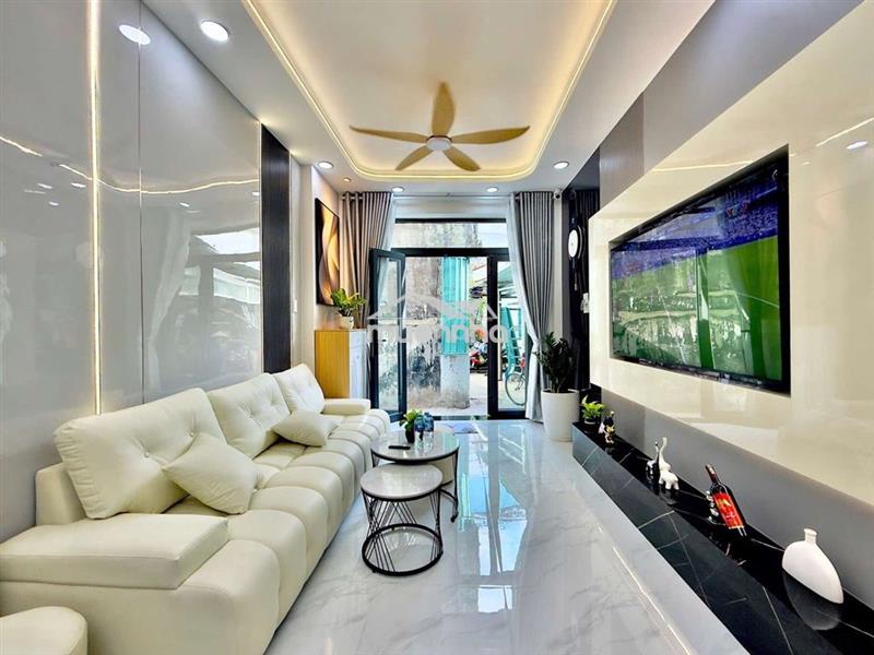 Nhà 2 tầng _sân thượng full _ 50m2 ( 7x7m )