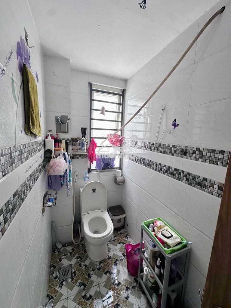 Bán gấp 1/ quang trung p8 - 4*11 - 4 tầng chính chủ - 4