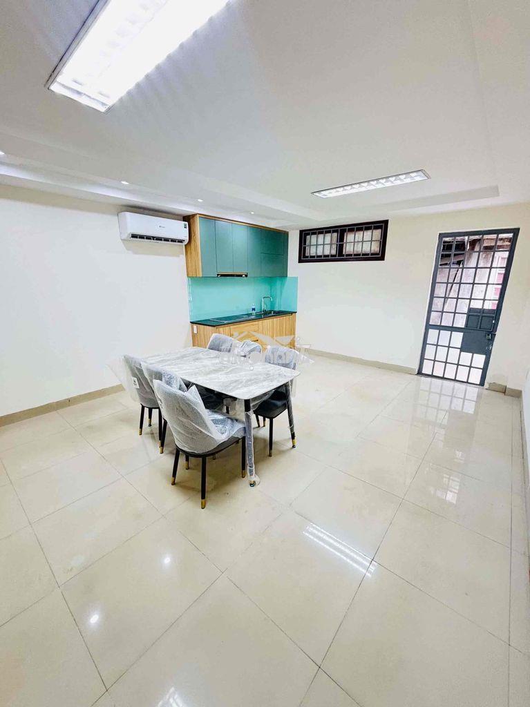 Cho thuê nhà 3 tầng mt biển vương thừa vũ- 5pn - Ảnh 2
