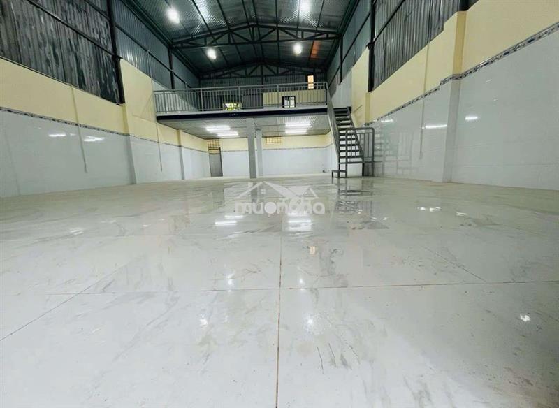 Cho thuê xưởng ngay cao đẳng điện 300m2 gạch men 22tr